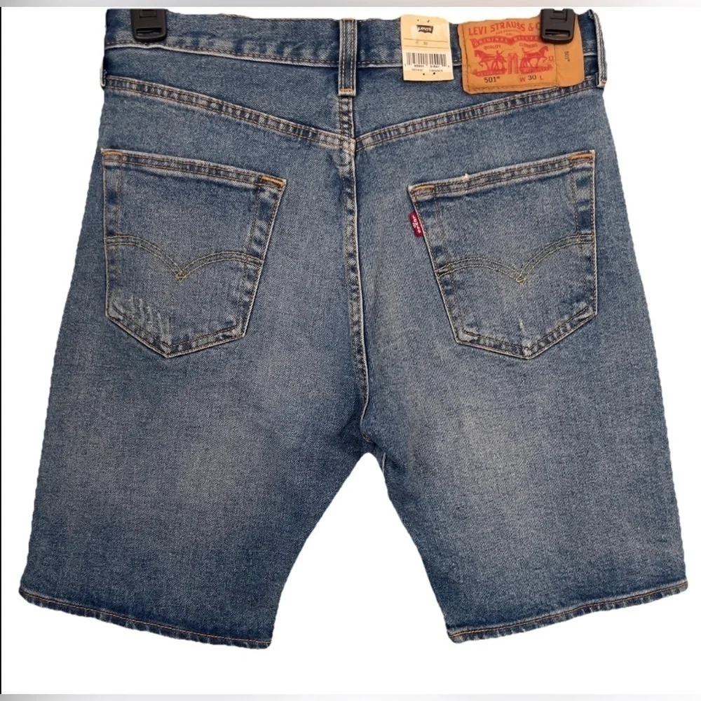 NWT Levi’s 501 Shorts Stretch Ripped Distressed Button Fly sz 30 8.75” rise New